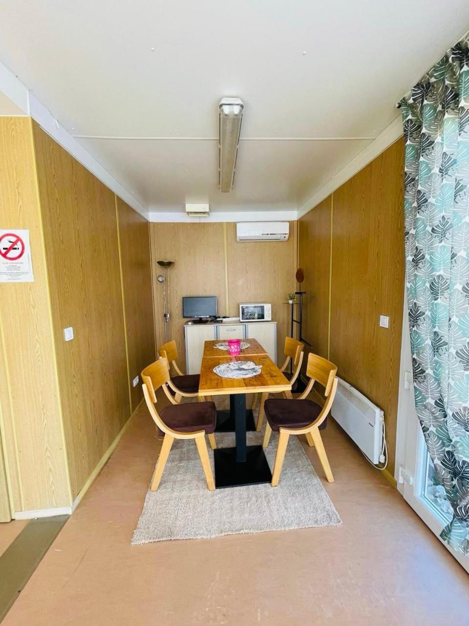 Greenpark Tiny House, Garden Terrace & Parking Bekecs Exterior photo
